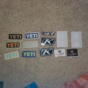 Yeti 13 stickers. Klim apple true dark. New